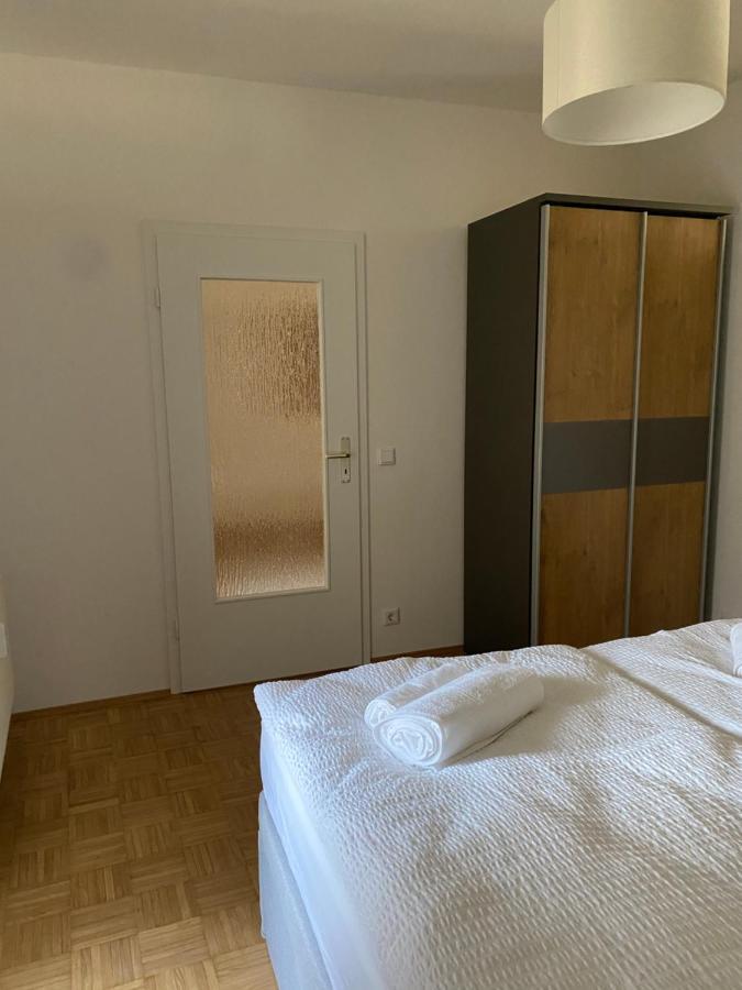 Ferienwohnung Villa Fortuna Пирна Екстериор снимка
