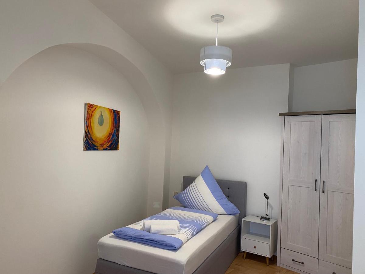 Ferienwohnung Villa Fortuna Пирна Екстериор снимка