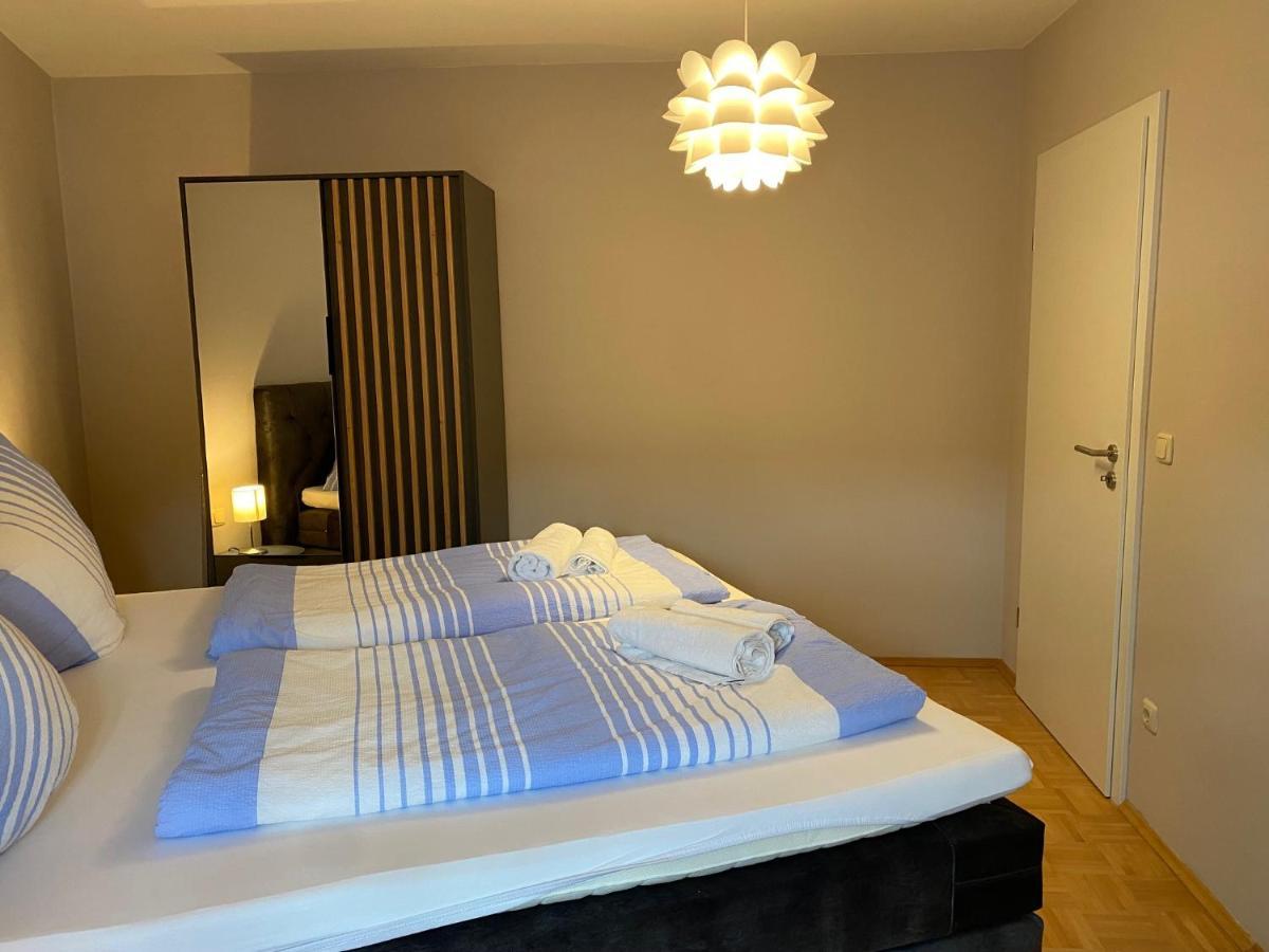Ferienwohnung Villa Fortuna Пирна Екстериор снимка